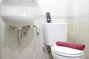 homey 2br majesty apartment near maranatha university