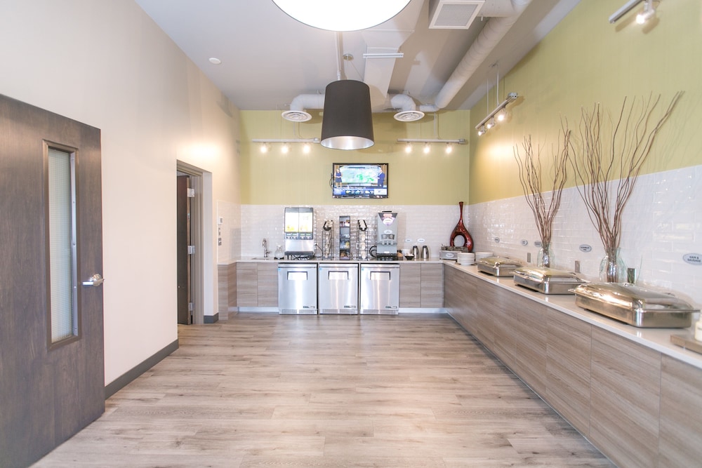 best western plus dartmouth hotel and suites