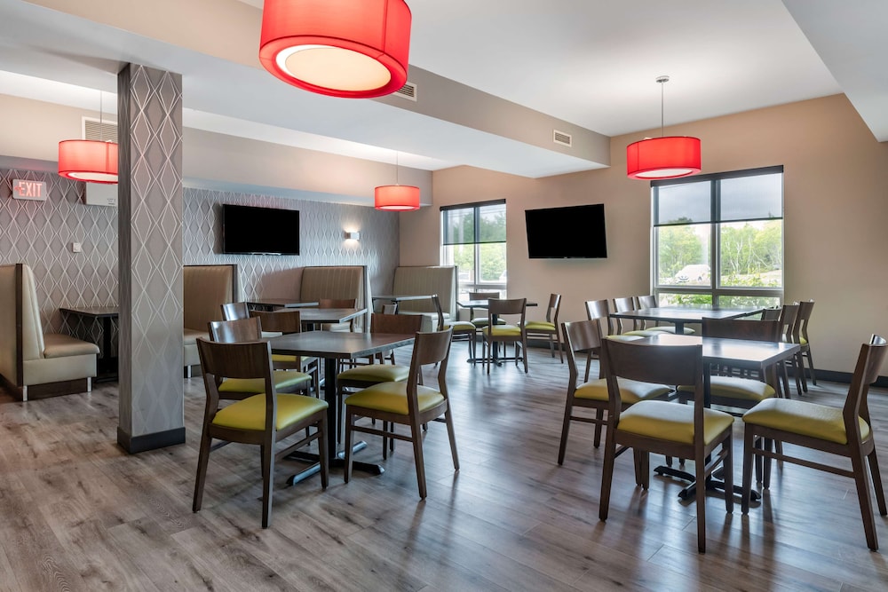 best western plus dartmouth hotel and suites