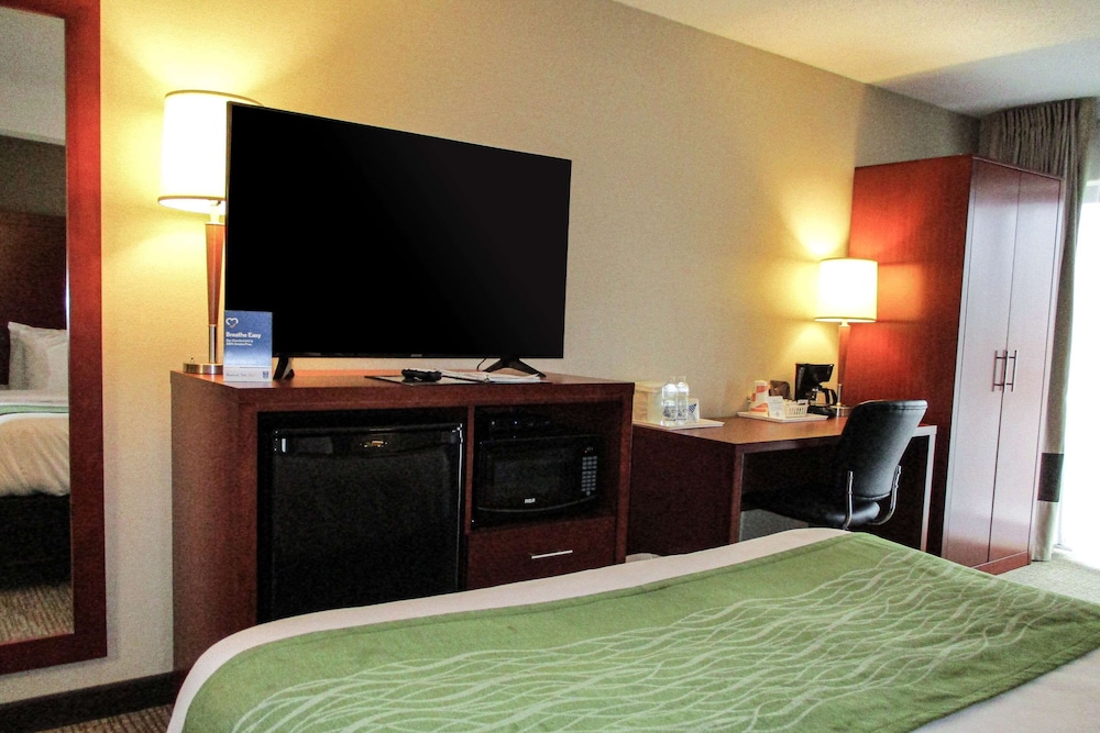 comfort inn dartmouth