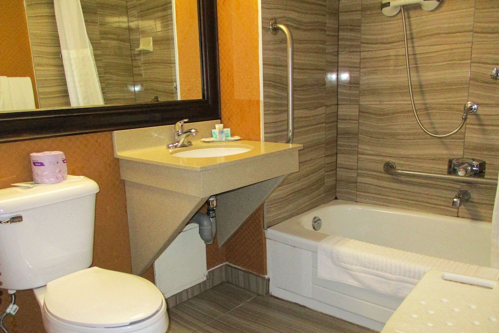 comfort inn dartmouth