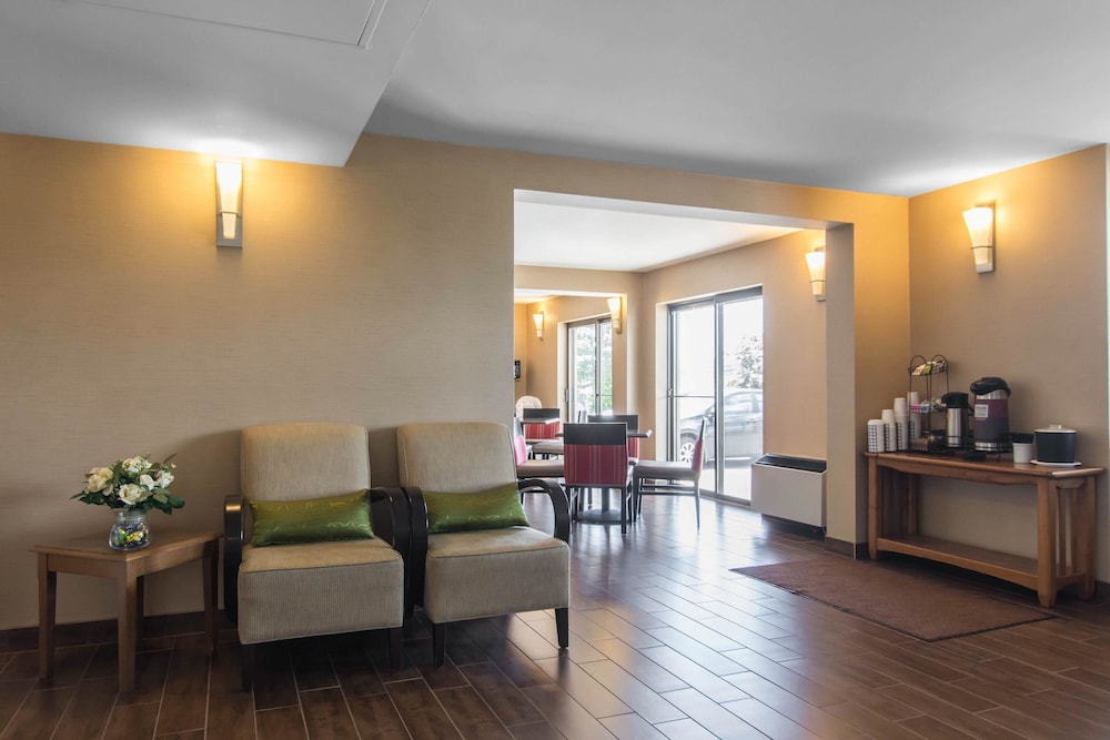 comfort inn dartmouth