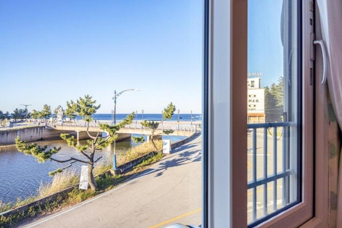 yangyang hajodae conto hotel pension
