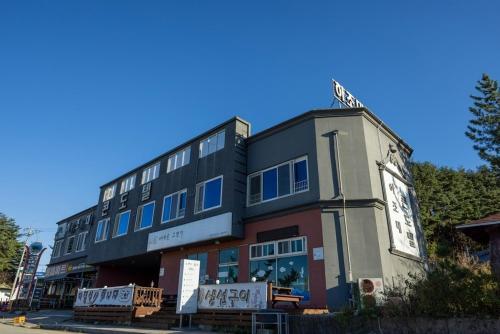 yangyang hajodae conto hotel pension