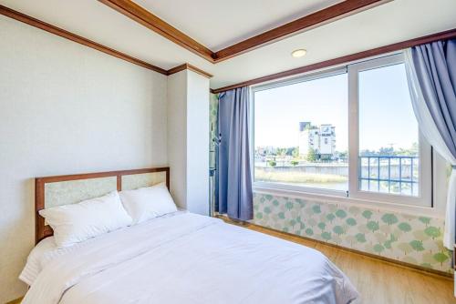 yangyang hajodae conto hotel pension