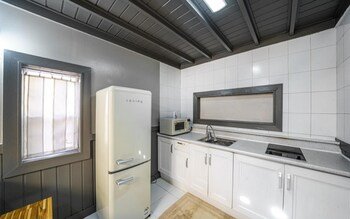 pocheon sanbong poolvilla