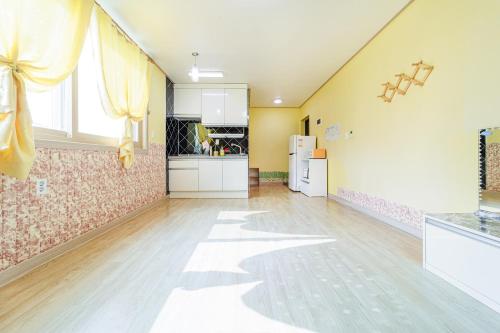 sokcho santorini pension