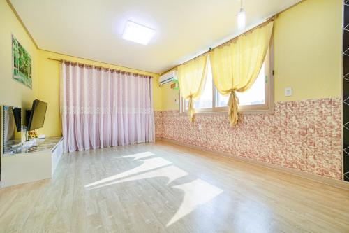 sokcho santorini pension