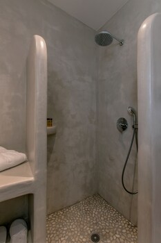 mikri vigla hotel beach resort