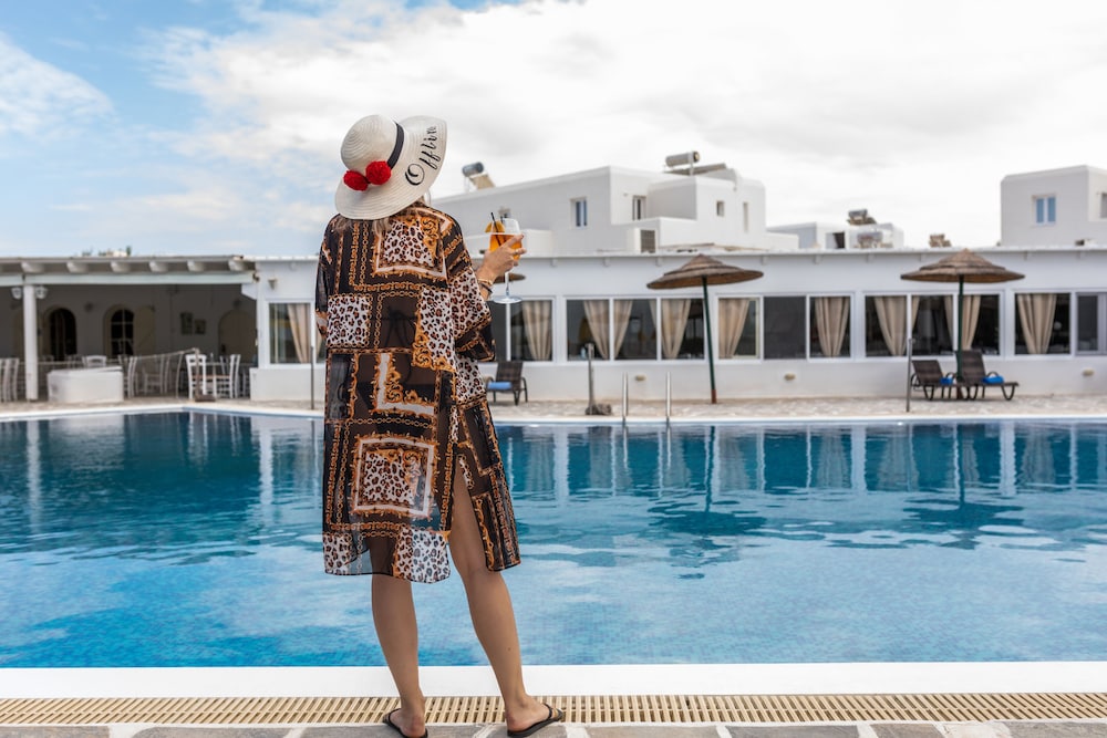 mikri vigla hotel beach resort