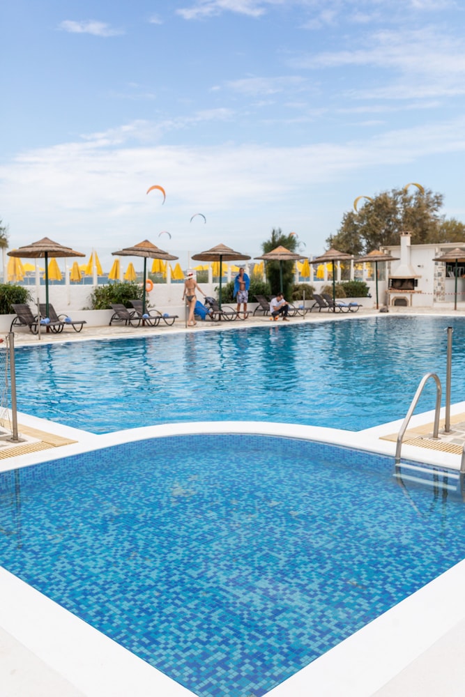 mikri vigla hotel beach resort