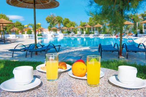 mikri vigla hotel beach resort