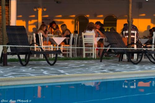 mikri vigla hotel beach resort