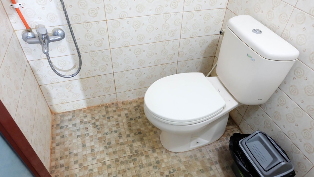 homestay jakal dekat ugm dan wisata by simply homy