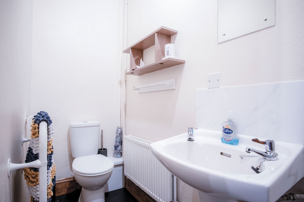 primrose 1 bedroom cottage llanteg