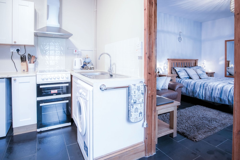 primrose 1 bedroom cottage llanteg