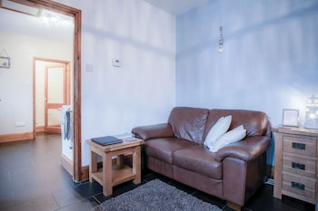 primrose 1 bedroom cottage llanteg
