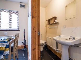 primrose 1 bedroom cottage llanteg