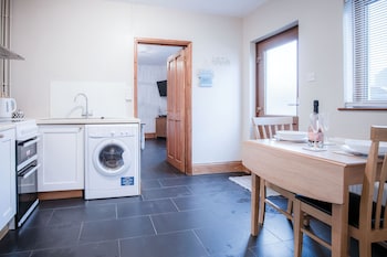 primrose 1 bedroom cottage llanteg