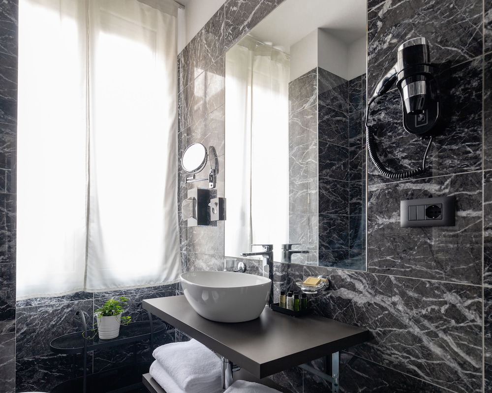 aiello hotels centrale