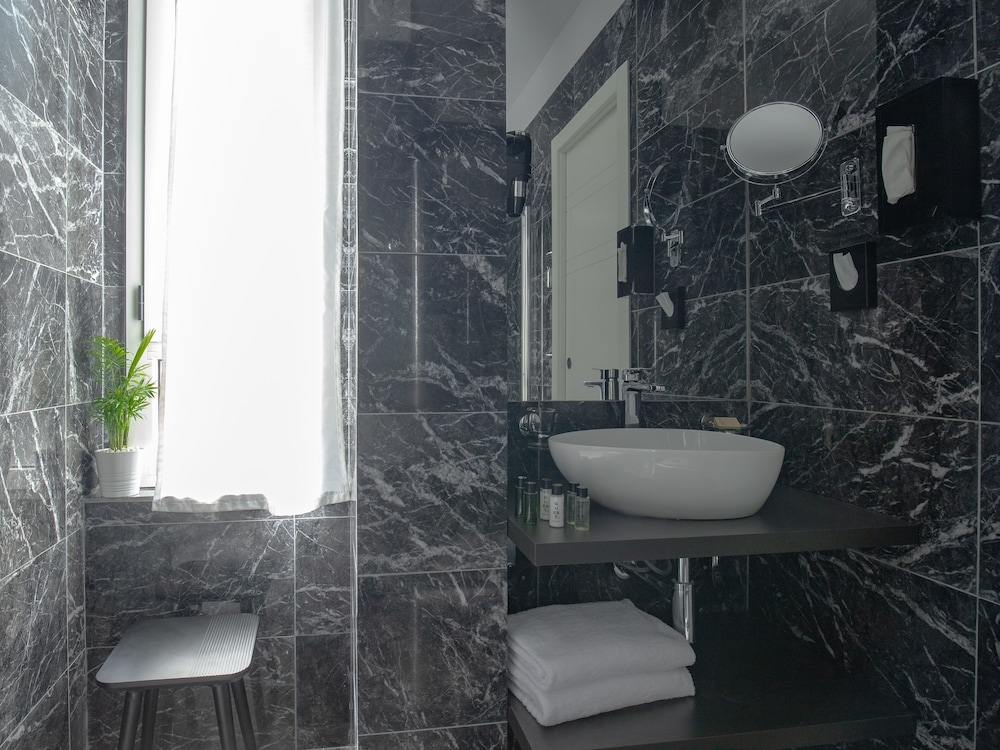 aiello hotels centrale