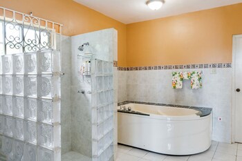 three bedroom villa