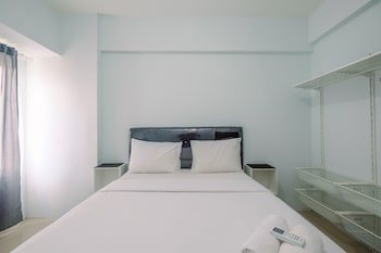 cozy stay 2br tamansari mahogany apartment