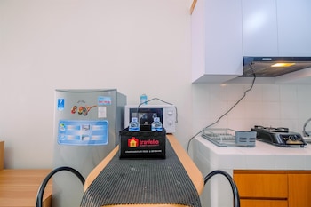 chic and cozy studio park view condominium apartment