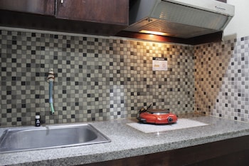 strategic and cozy 2br at majesty apartment near maranatha christian university