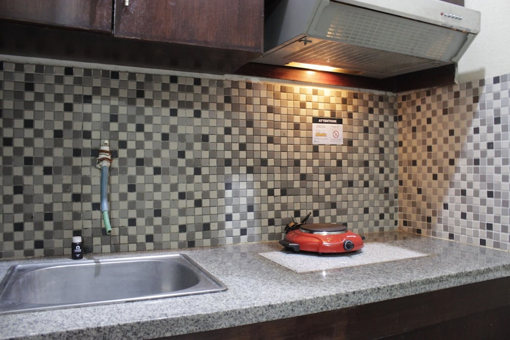 strategic and cozy 2br at majesty apartment near maranatha christian university