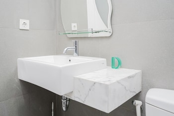 comfort 2br paddington heights apartment