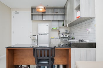 comfort 2br paddington heights apartment