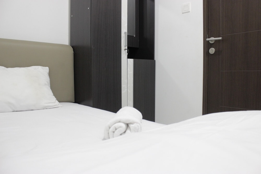 comfy 2br apartment at mekarwangi square cibaduyut