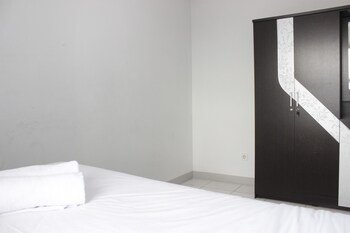 comfy 2br apartment at mekarwangi square cibaduyut