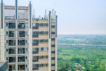 comfort and strategic studio meikarta apartment