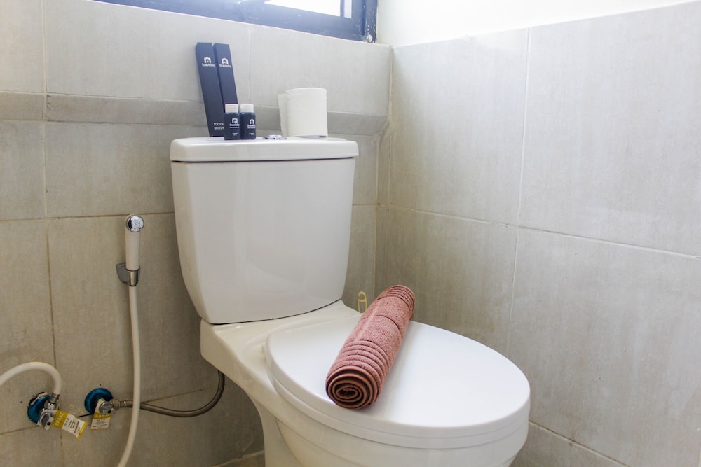 homey and enjoy 2br at meikarta apartment