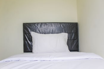 homey and enjoy 2br at meikarta apartment