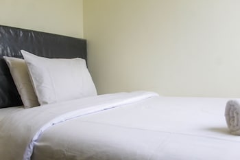 homey and enjoy 2br at meikarta apartment