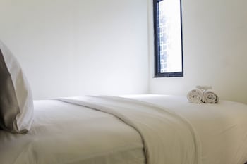homey and enjoy 2br at meikarta apartment