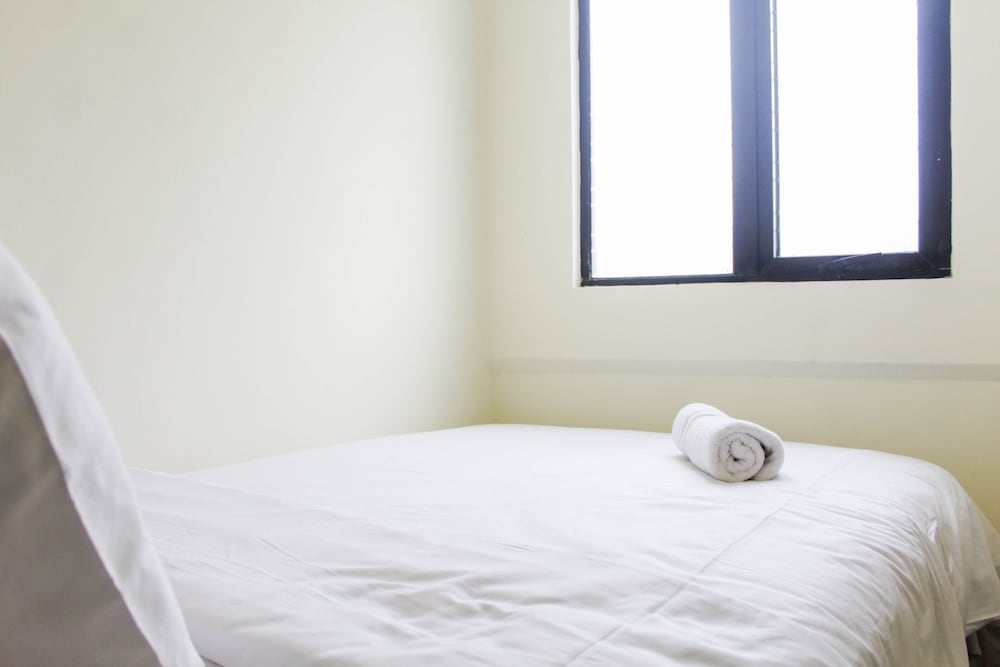 homey and enjoy 2br at meikarta apartment