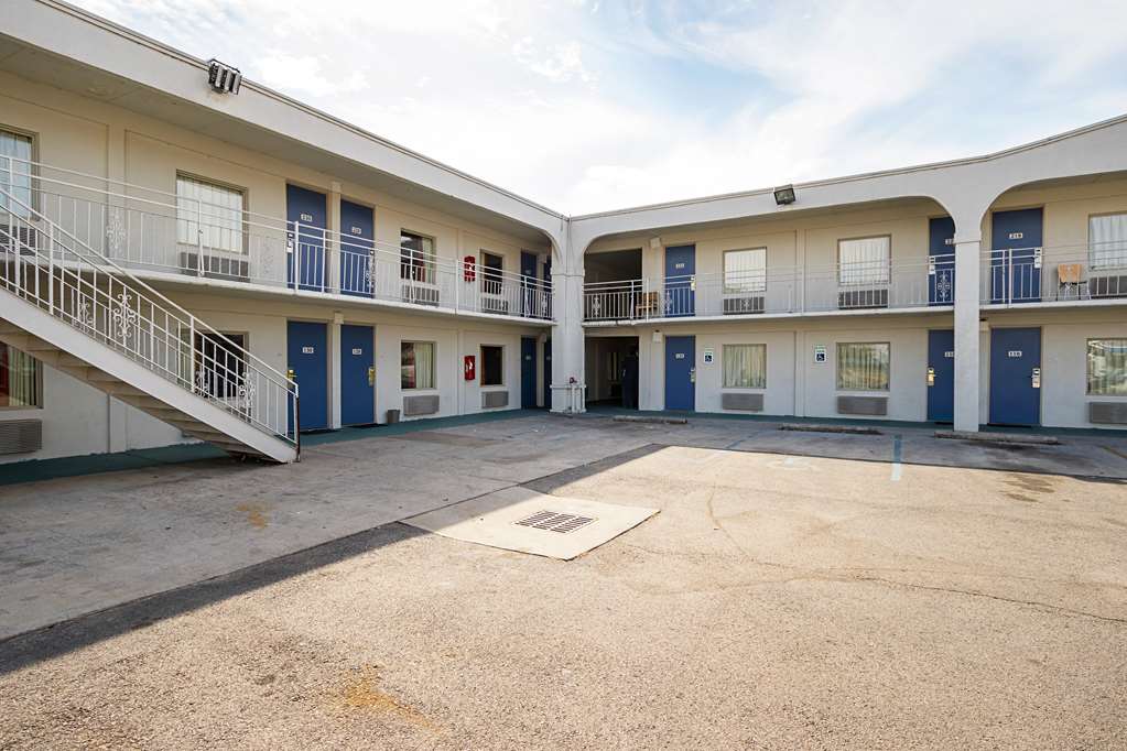 clarion pointe