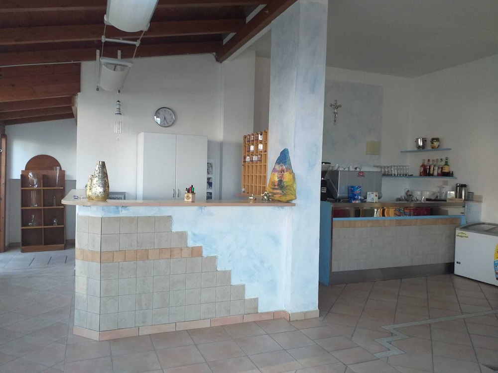 spacious double room a stones throw from the sea