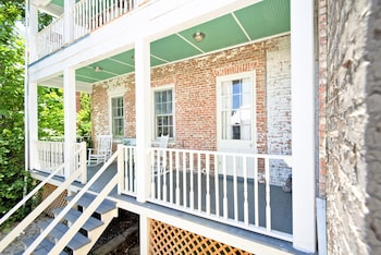 Hudson Mariner,,3 star