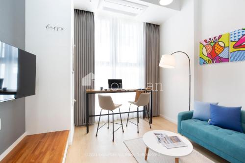 busan gwangalli studio 202