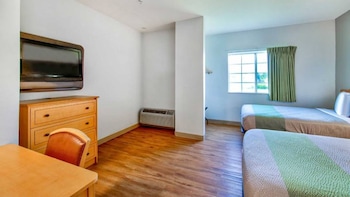 oyo townhouse sulphur la extended stay