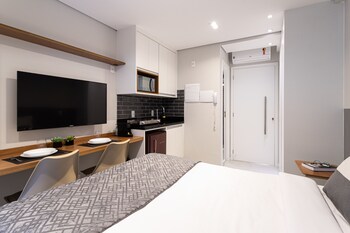 charlie itaim bueno brandao