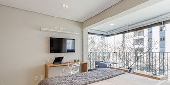 charlie itaim bueno brandao