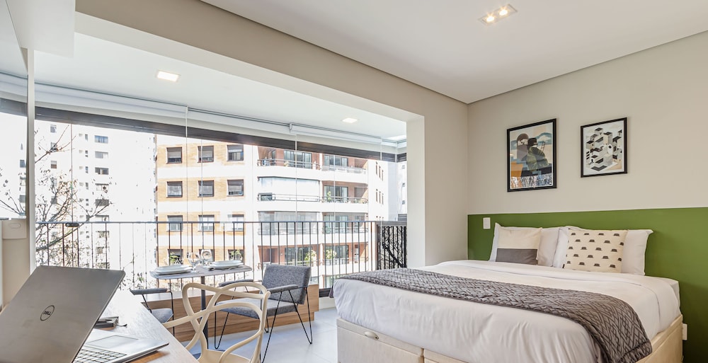 charlie itaim bueno brandao