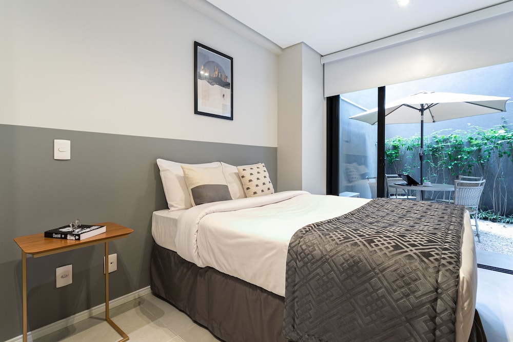 charlie itaim bueno brandao