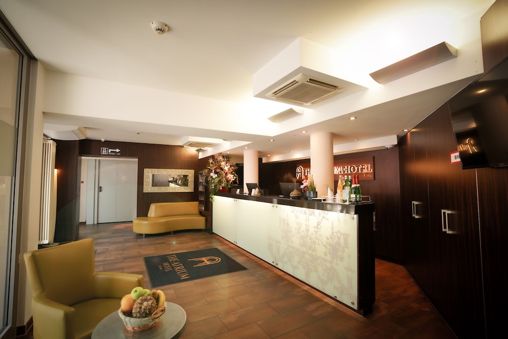 the atrium hotel